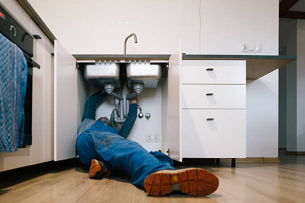 Professional Plumbing technician working in Udall, KS